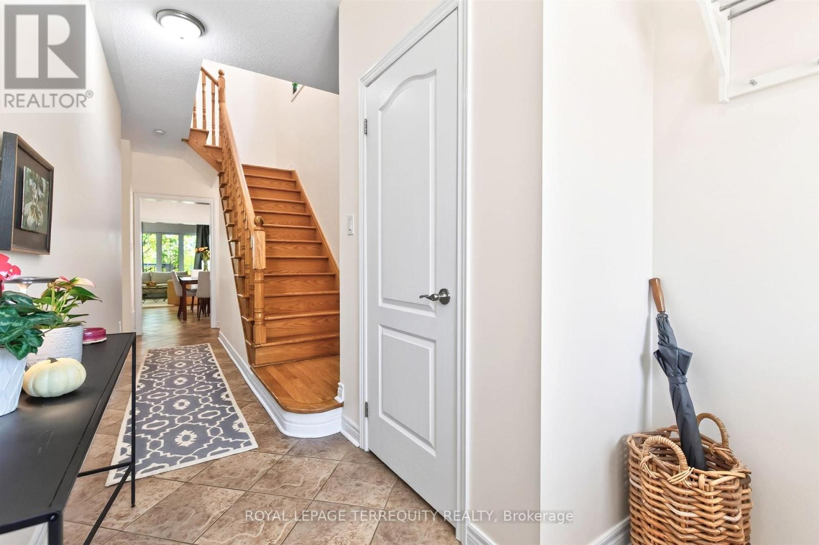 87 Westolivia Trail Property Photo 4