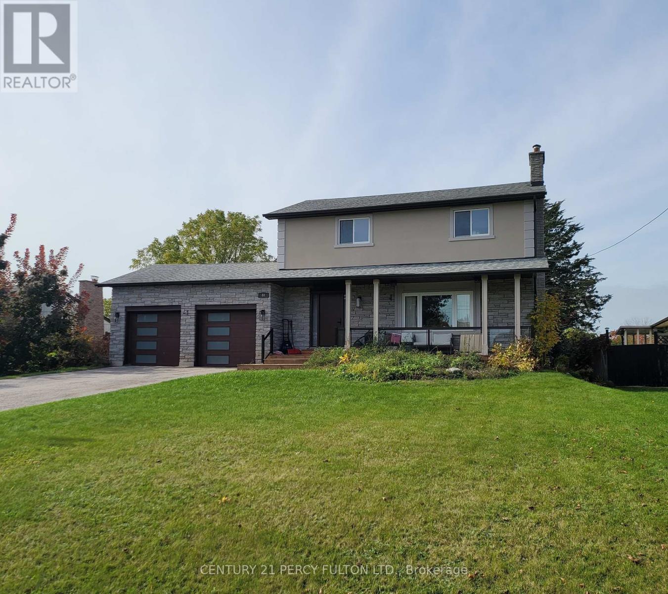 40 Macnaughton Drive Property Photo 1