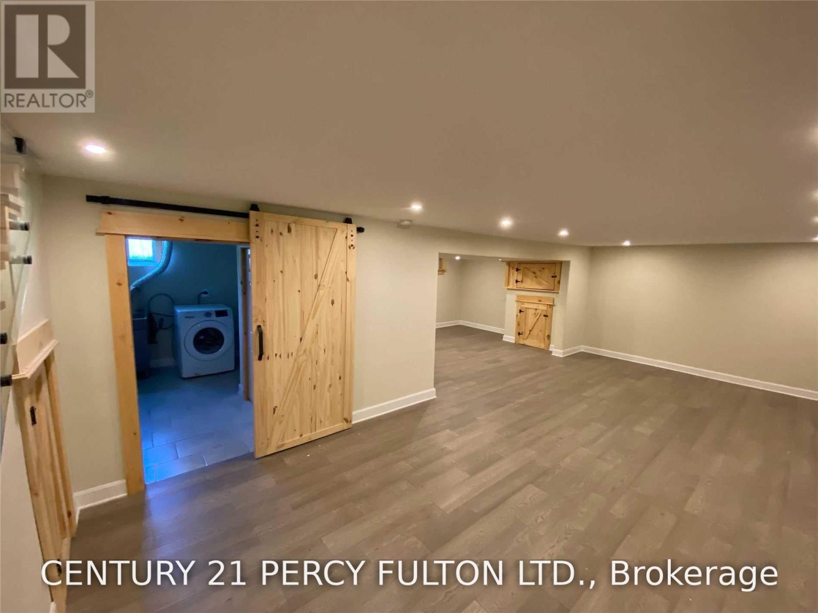 40 Macnaughton Drive Property Photo 10