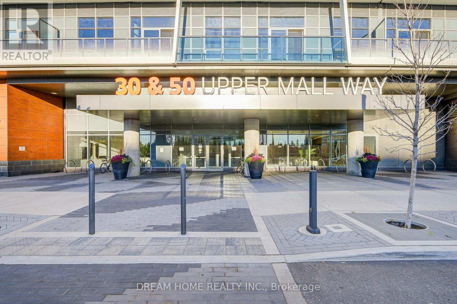 3407 - 30 UPPER MALL WAY Property Photo 1
