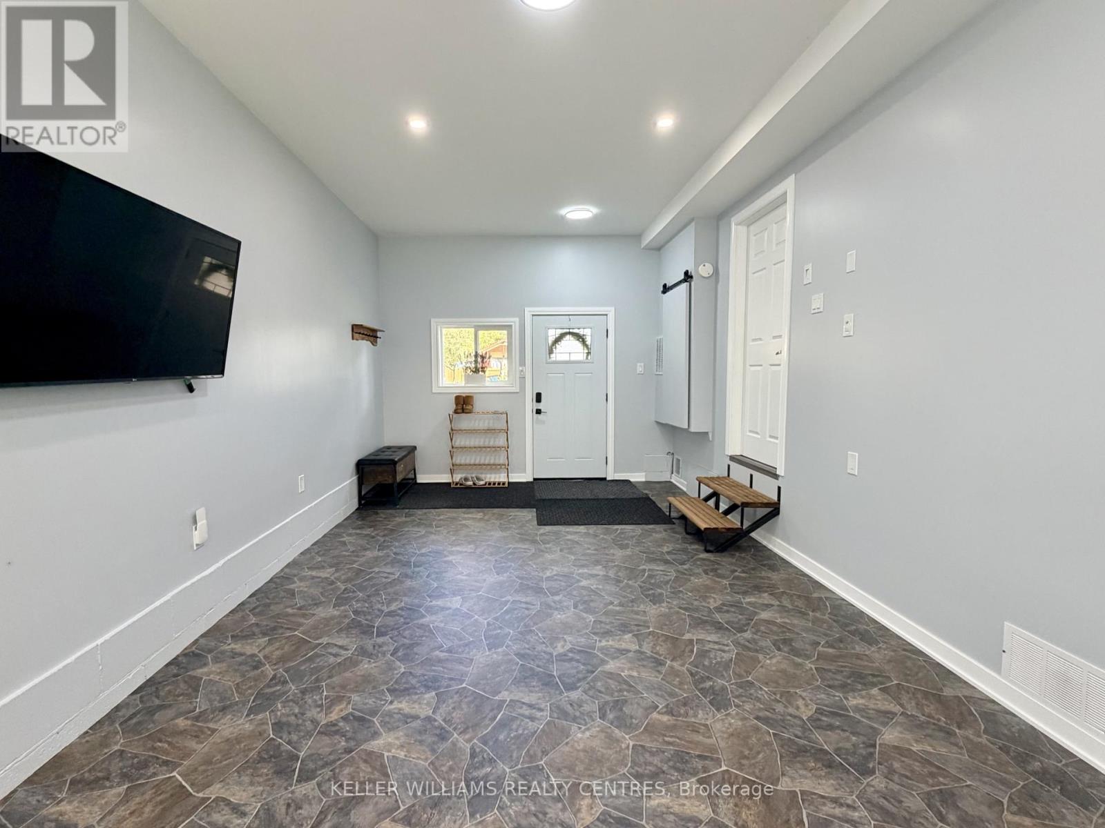 18 Bushey Avenue Property Photo 8
