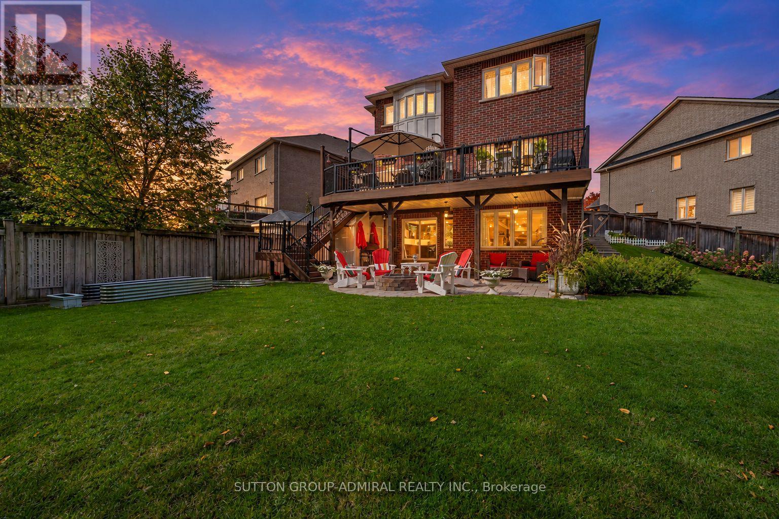 55 Maverick Crescent Property Photo 2