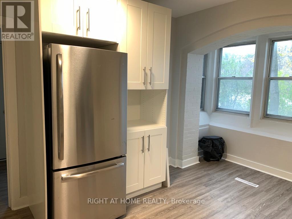 13760 Keele Street Property Photo 9