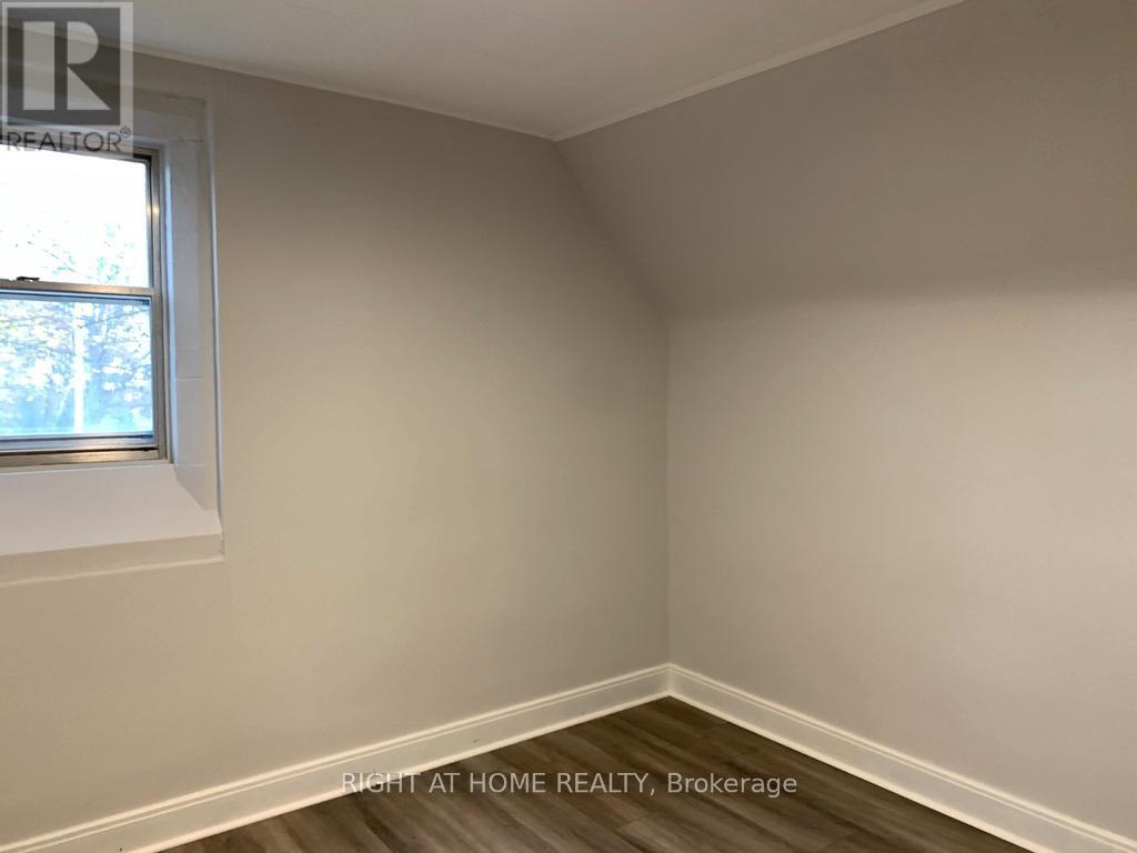 13760 Keele Street Property Photo 18