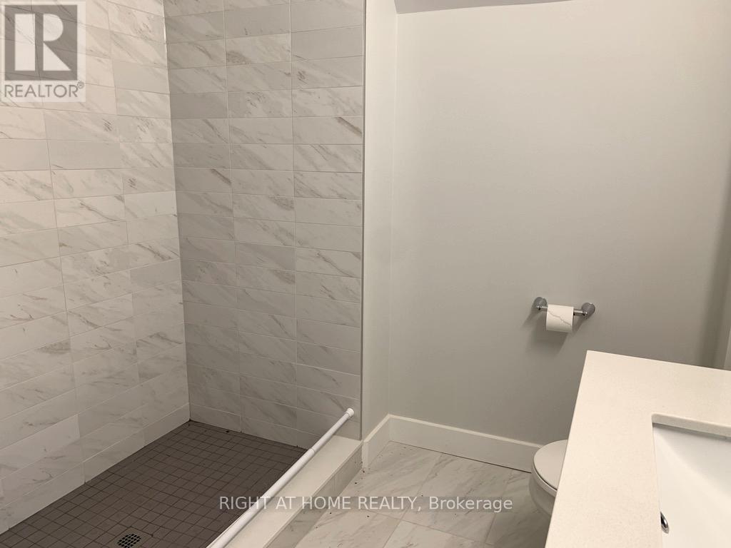 13760 Keele Street Property Photo 21