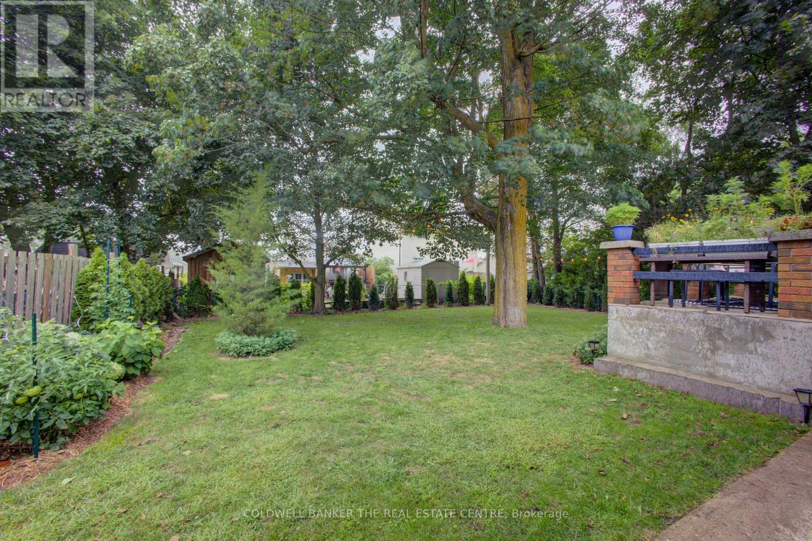 89 King Street Property Photo 34
