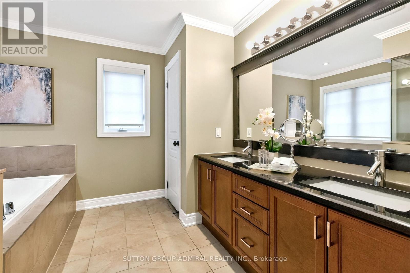 91 Parkheights Trail Property Photo 27