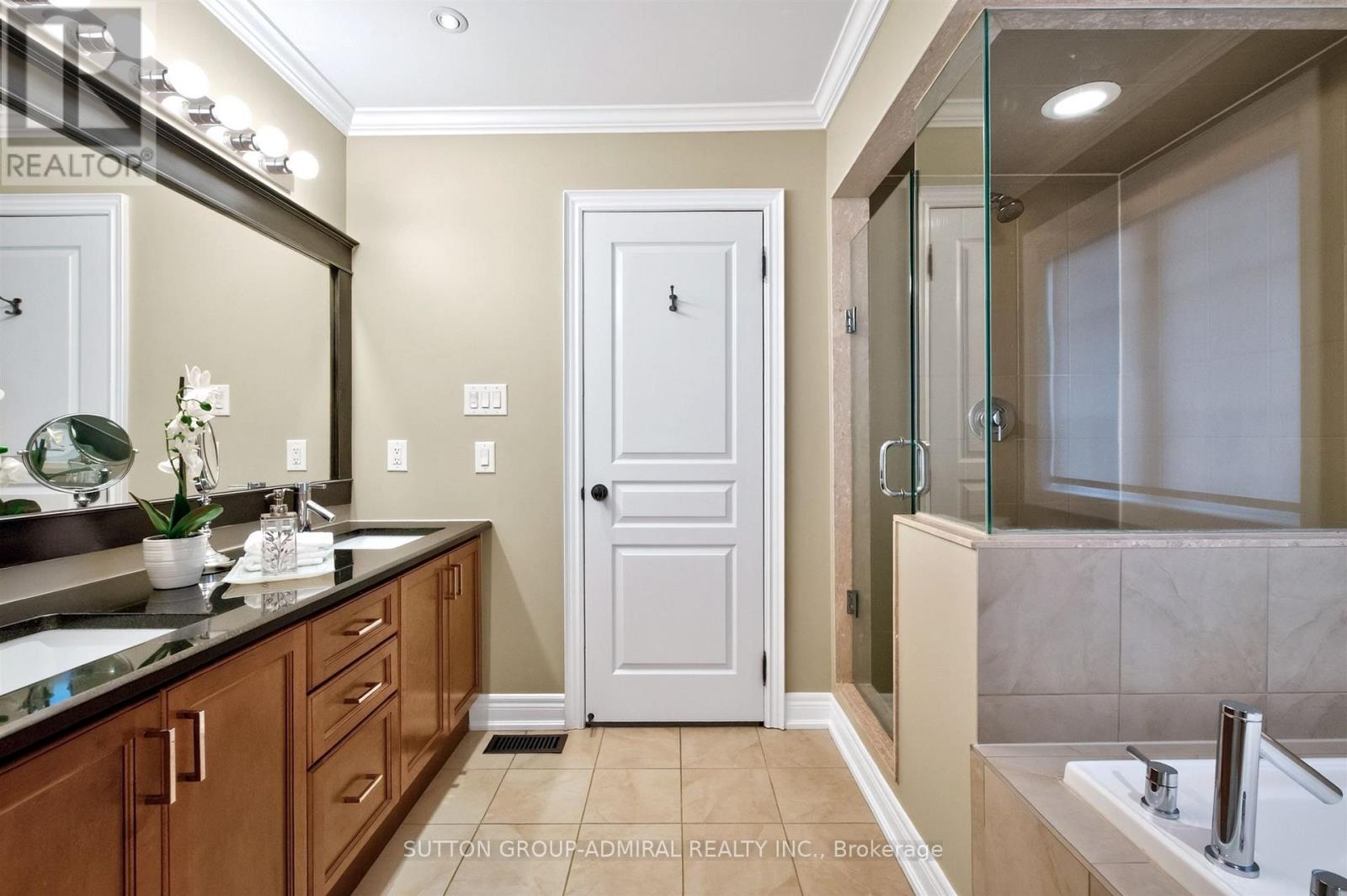 91 Parkheights Trail Property Photo 28