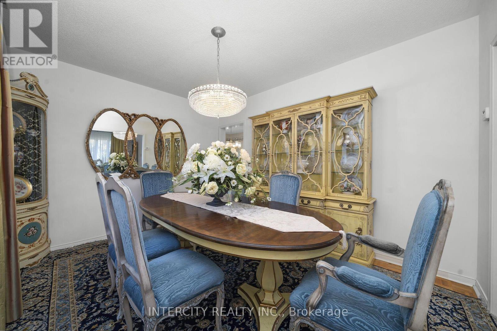 35 Avro Road Property Photo 9