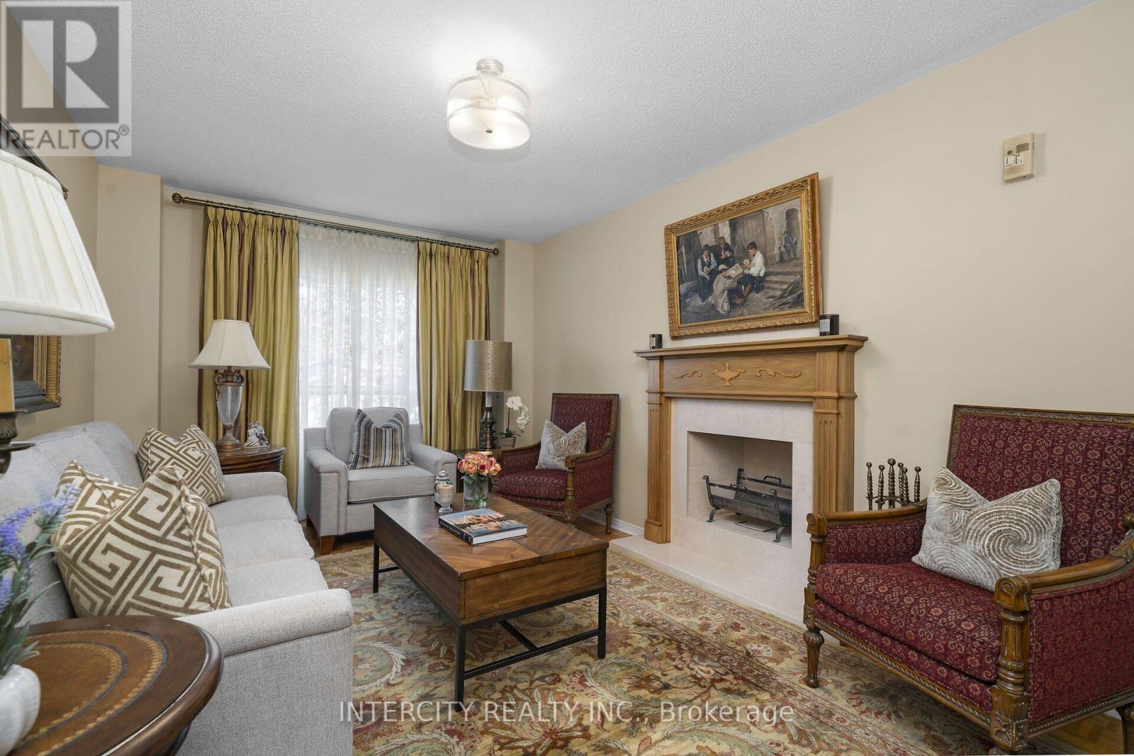 35 Avro Road Property Photo 16