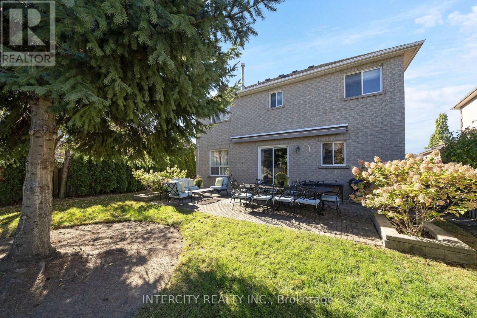 35 Avro Road Property Photo 41