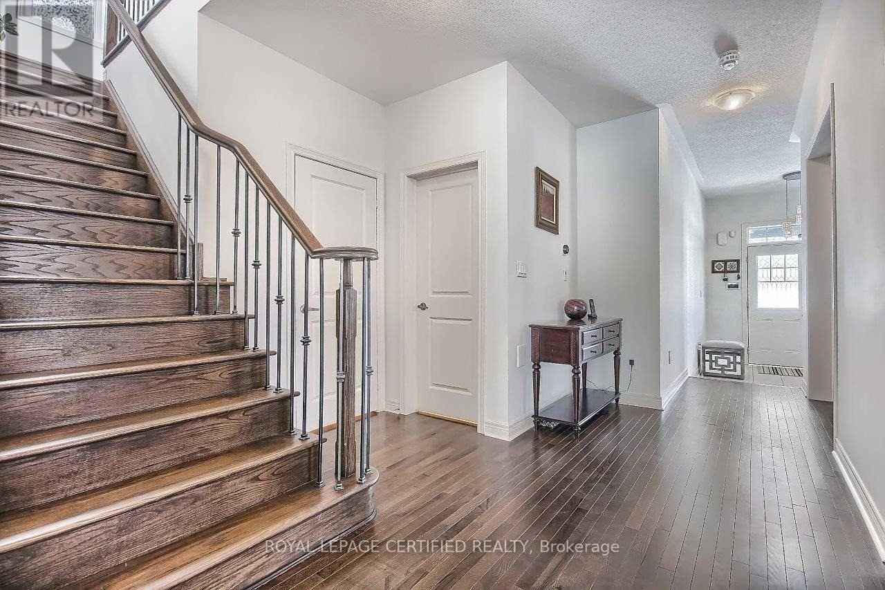 170 Gibson Circle Property Photo 4