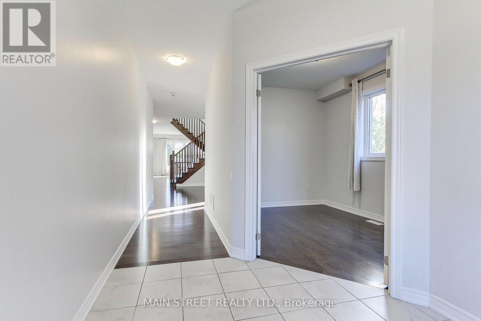 1283 Blackmore Street Property Photo 6