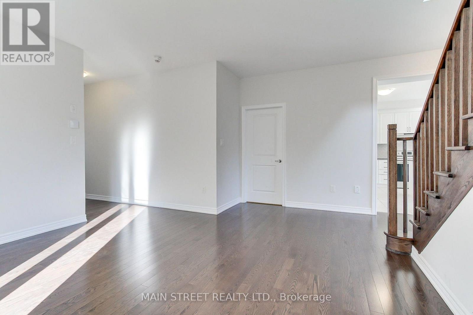 1283 Blackmore Street Property Photo 10