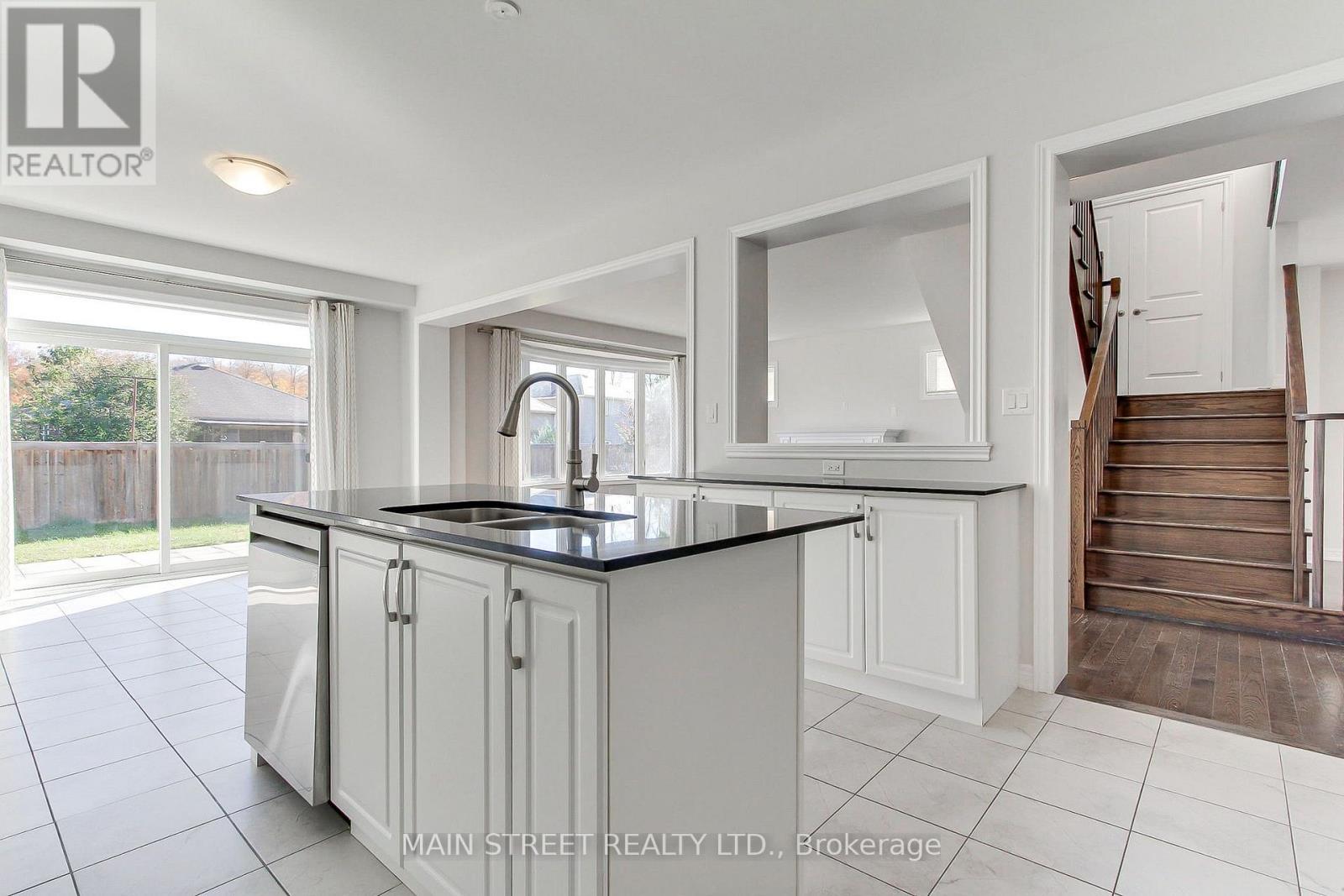 1283 Blackmore Street Property Photo 15