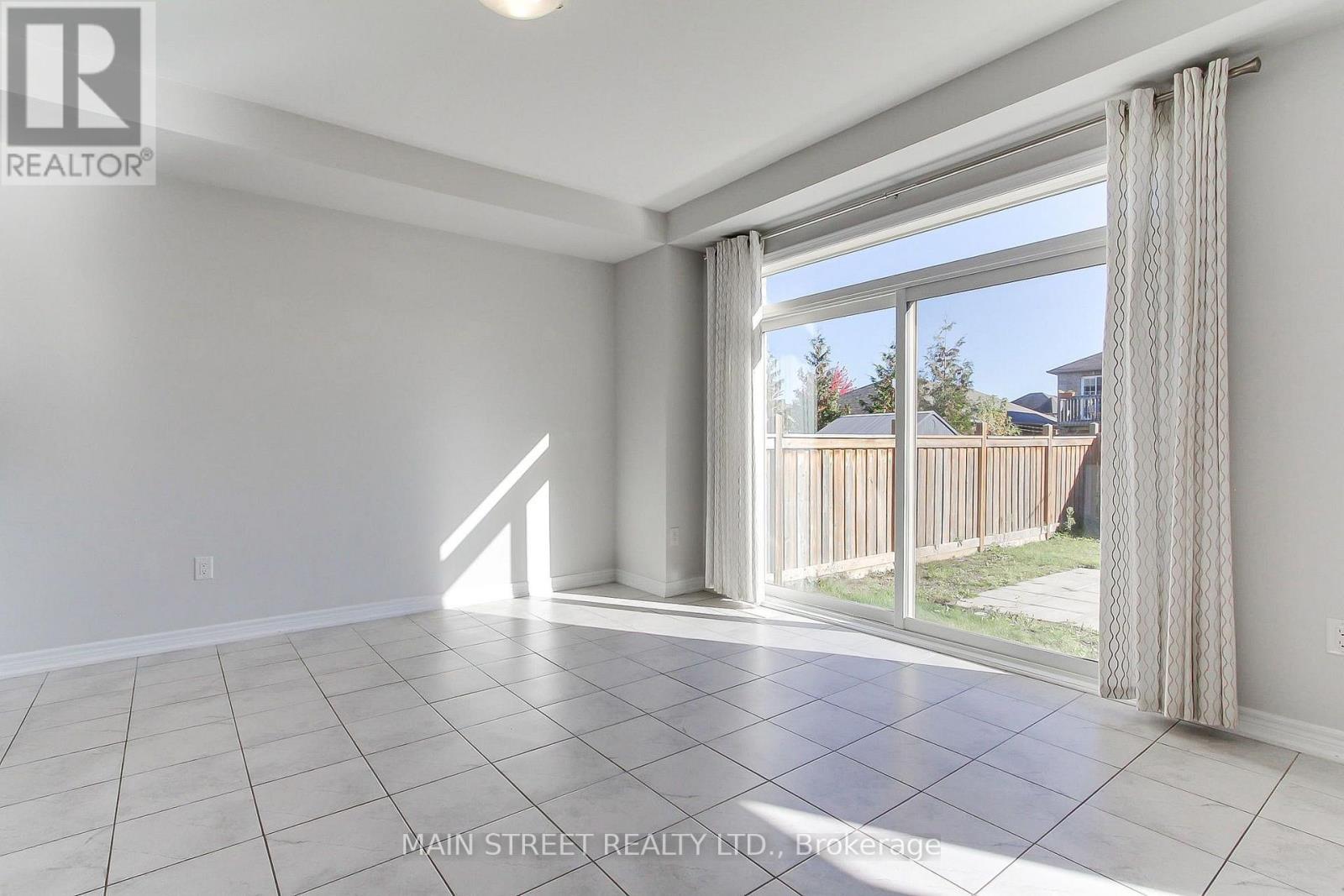 1283 Blackmore Street Property Photo 18