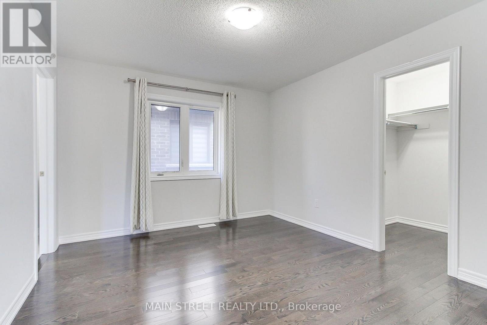 1283 Blackmore Street Property Photo 38