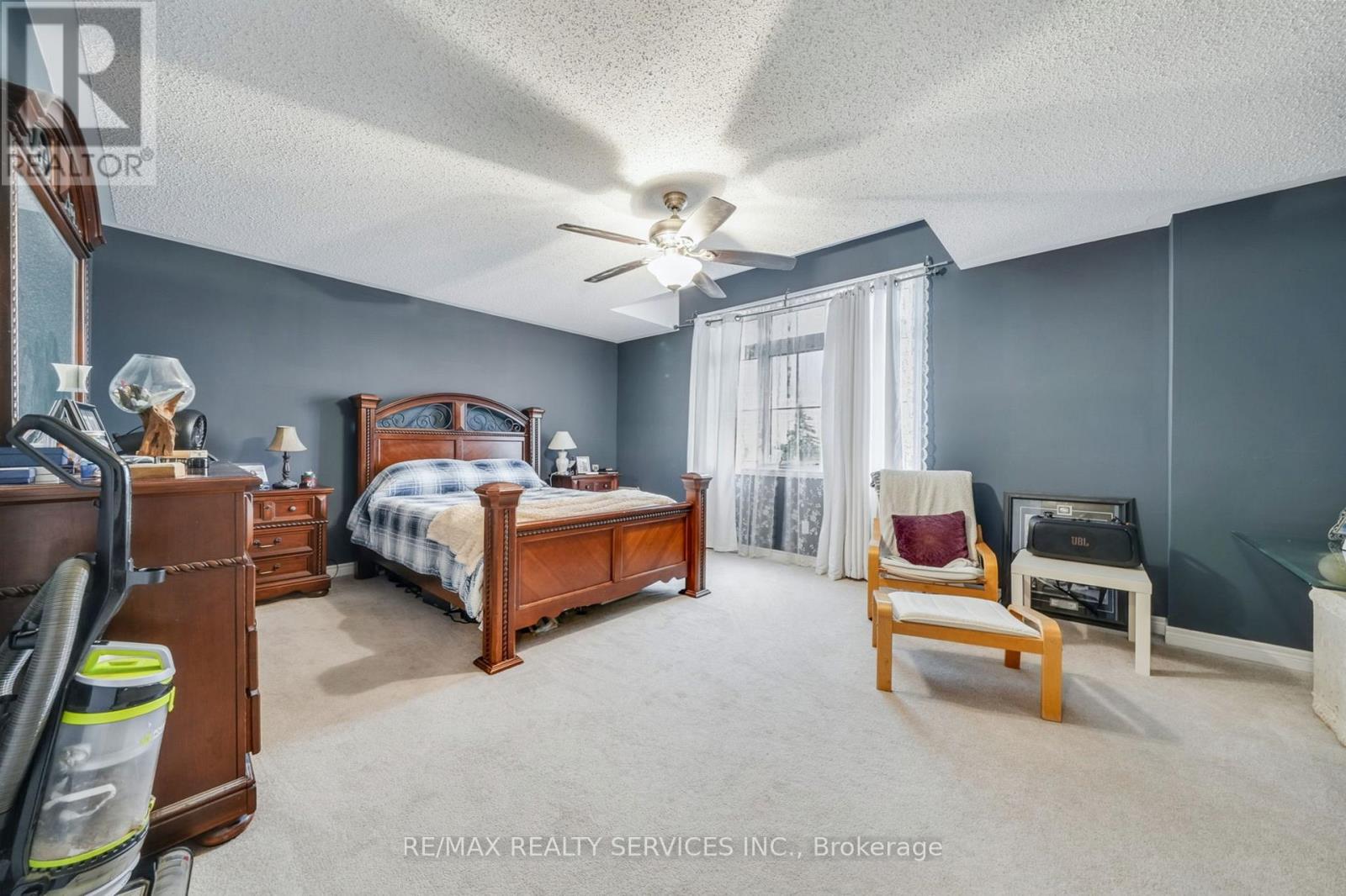 2 Kennedy Boulevard Property Photo 19
