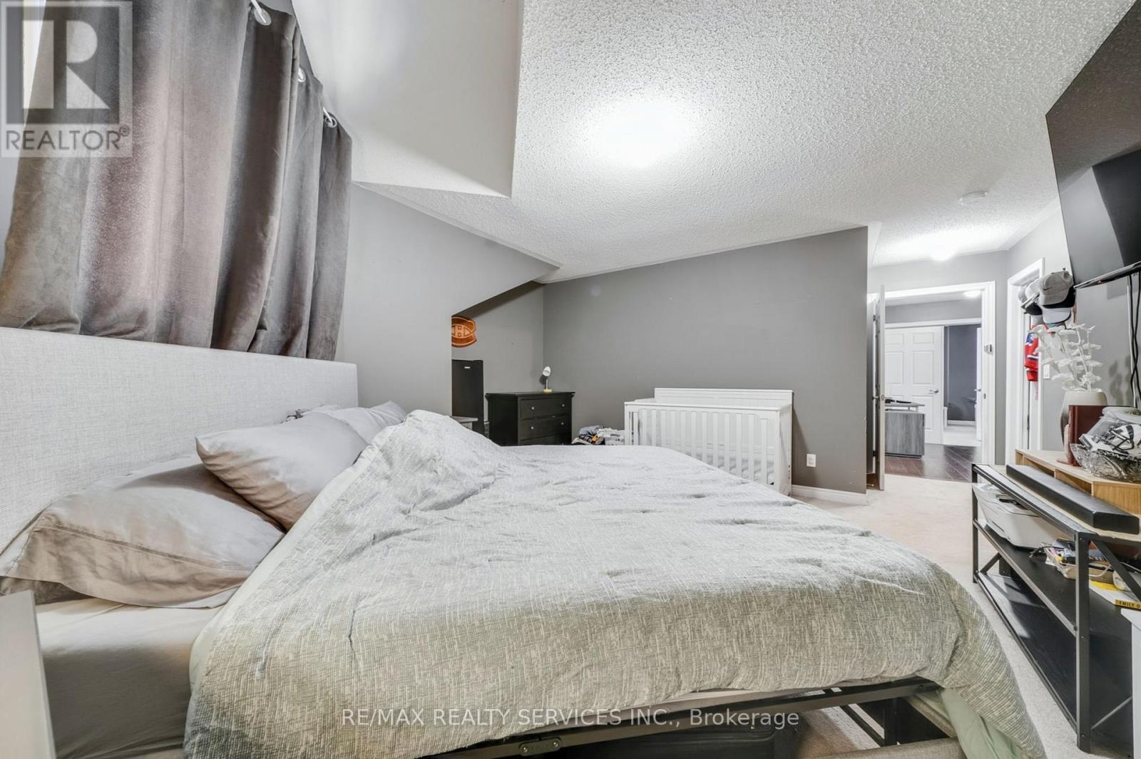 2 Kennedy Boulevard Property Photo 23