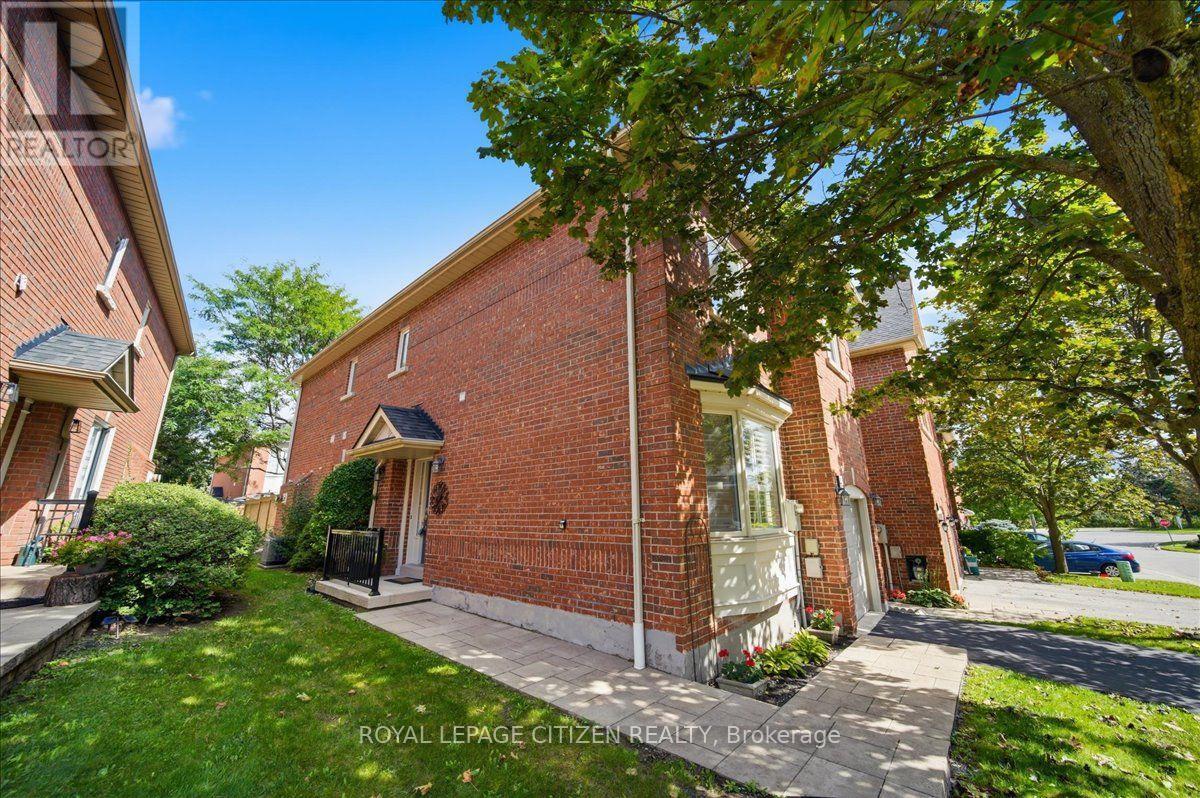 43 - 255 Shaftsbury Avenue Property Photo 5