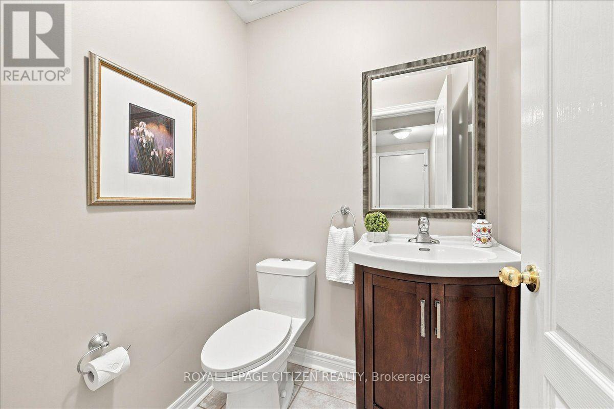 43 - 255 Shaftsbury Avenue Property Photo 27