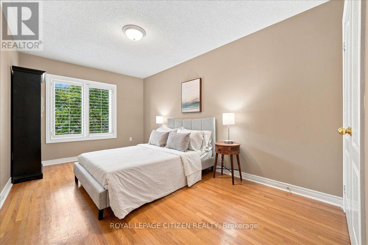 43 - 255 Shaftsbury Avenue Property Photo 32