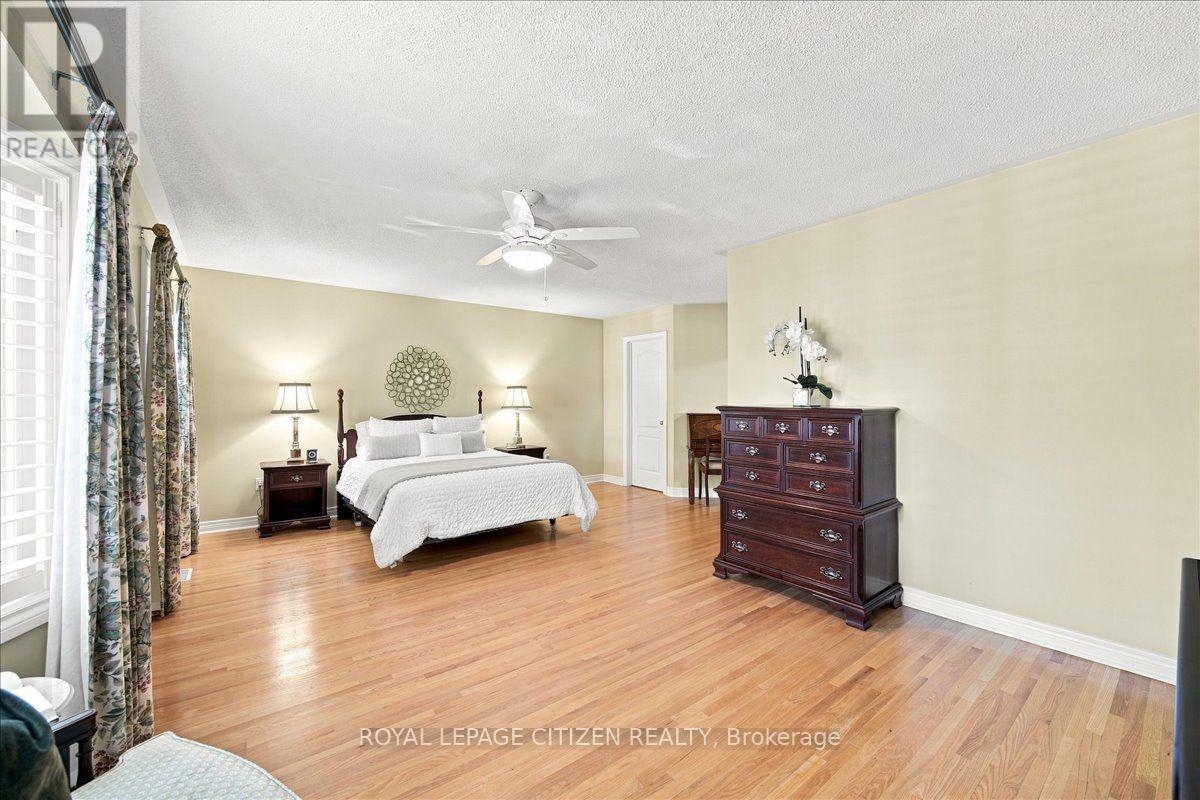 43 - 255 Shaftsbury Avenue Property Photo 36