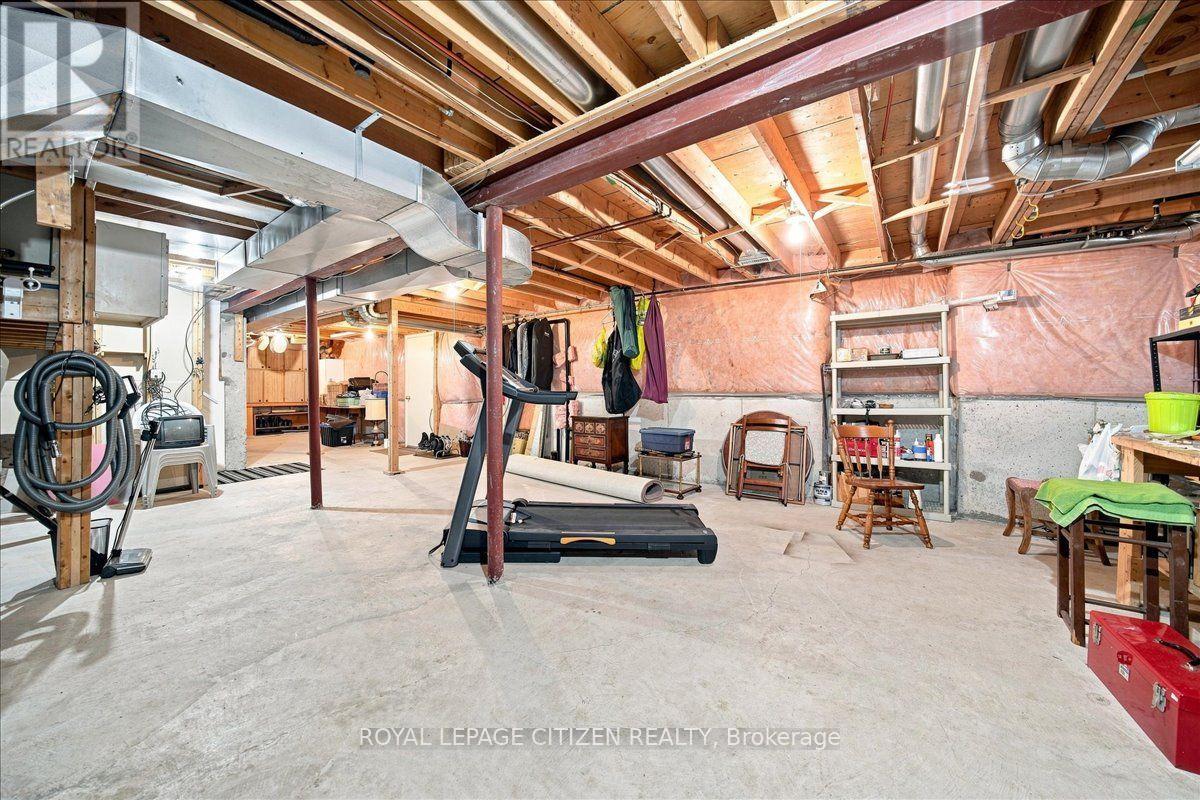 43 - 255 Shaftsbury Avenue Property Photo 45