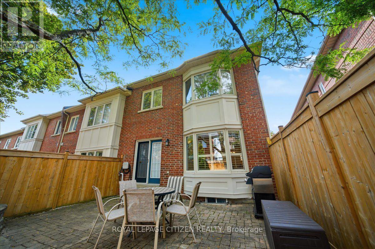 43 - 255 Shaftsbury Avenue Property Photo 48