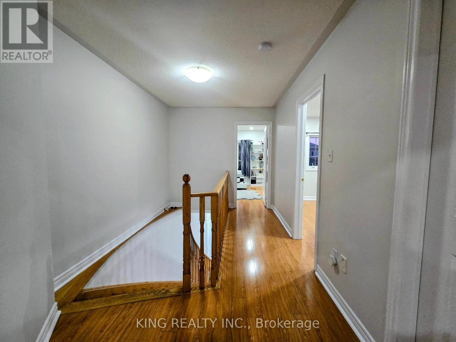 131 Royal Appian Crescent Property Photo 14