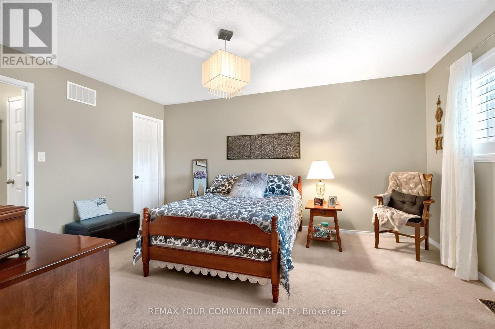 61 Cozens Drive Property Photo 17