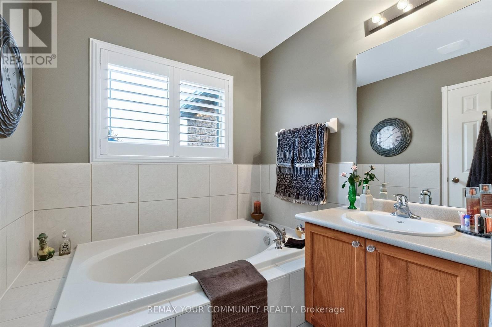61 Cozens Drive Property Photo 19
