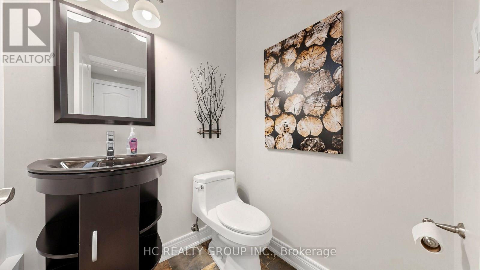 60 Oak Avenue Property Photo 22