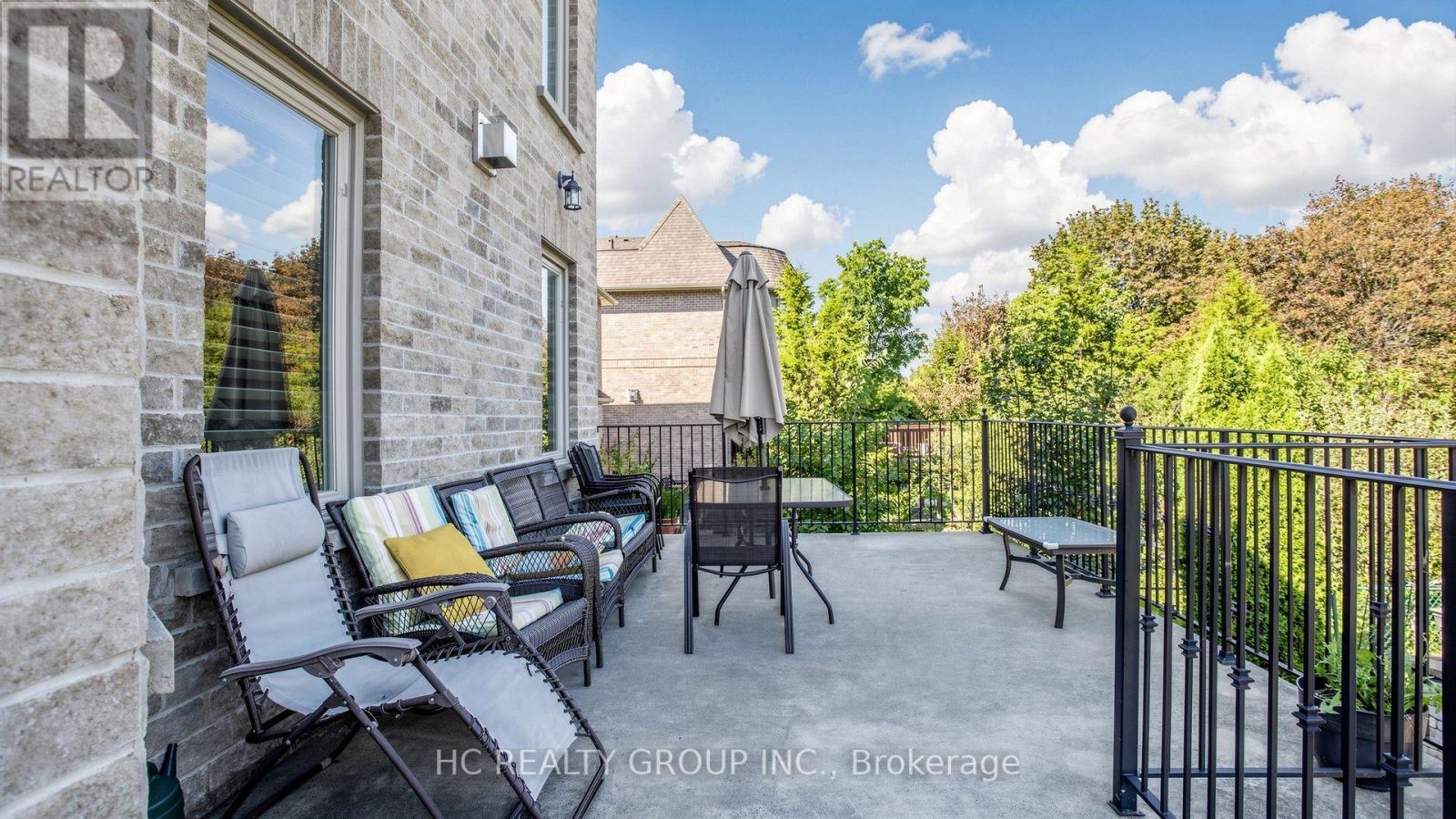 60 Oak Avenue Property Photo 49
