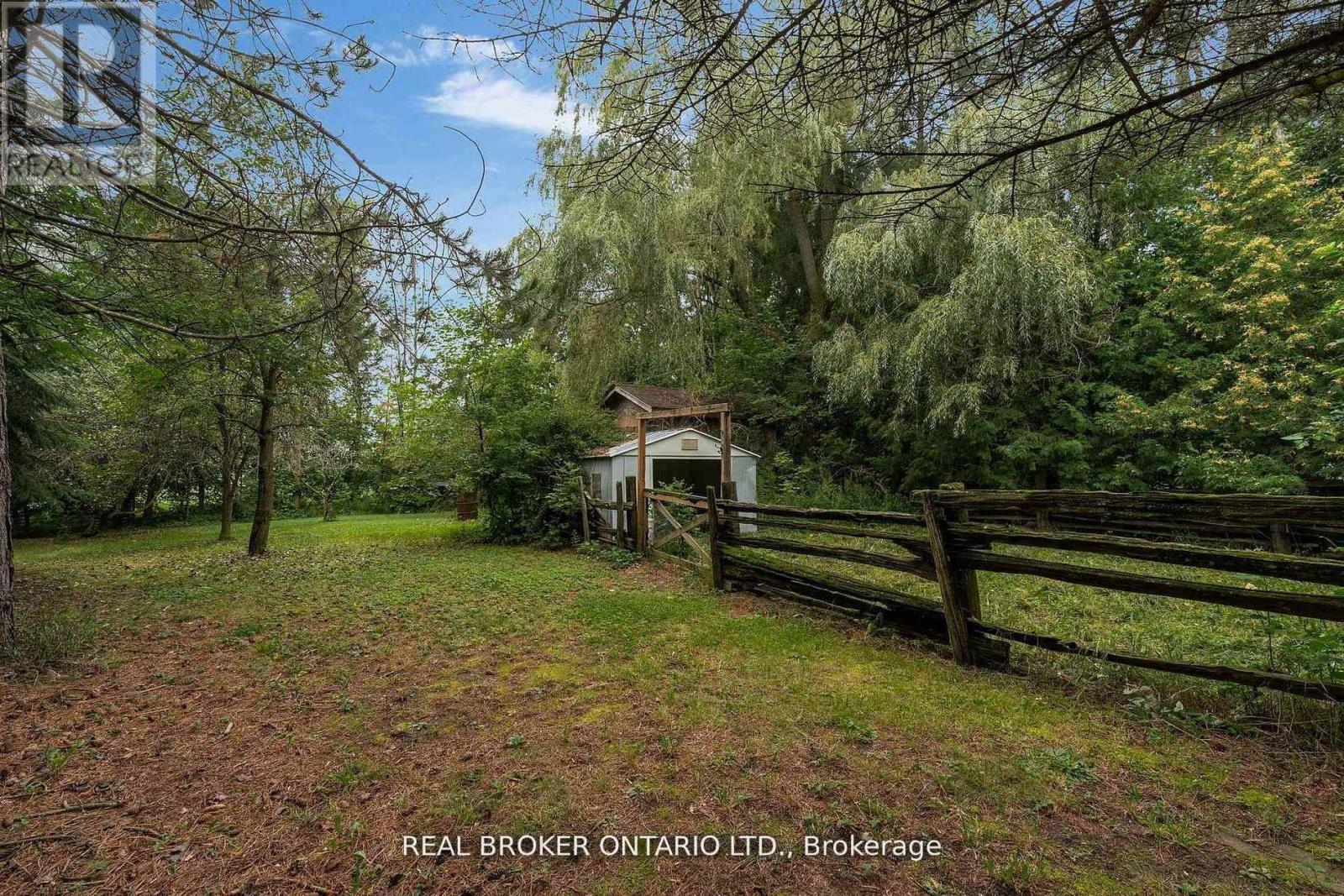 8626 5th Side Road Property Photo 30