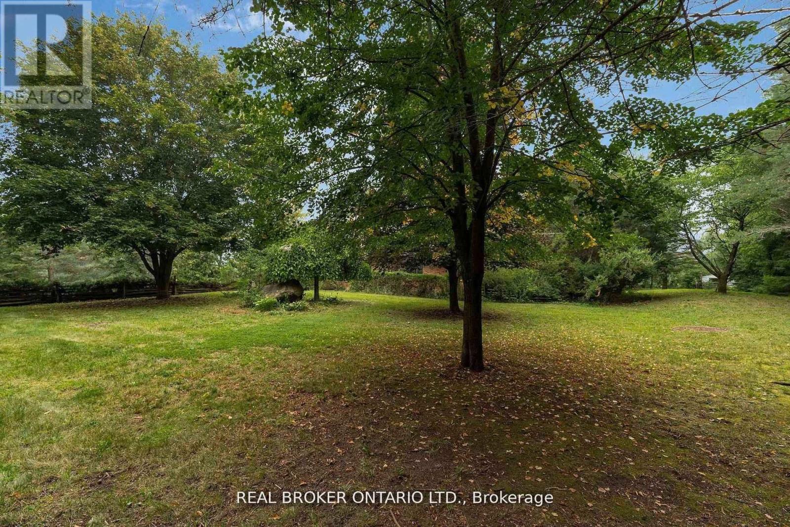 8626 5th Side Road Property Photo 31