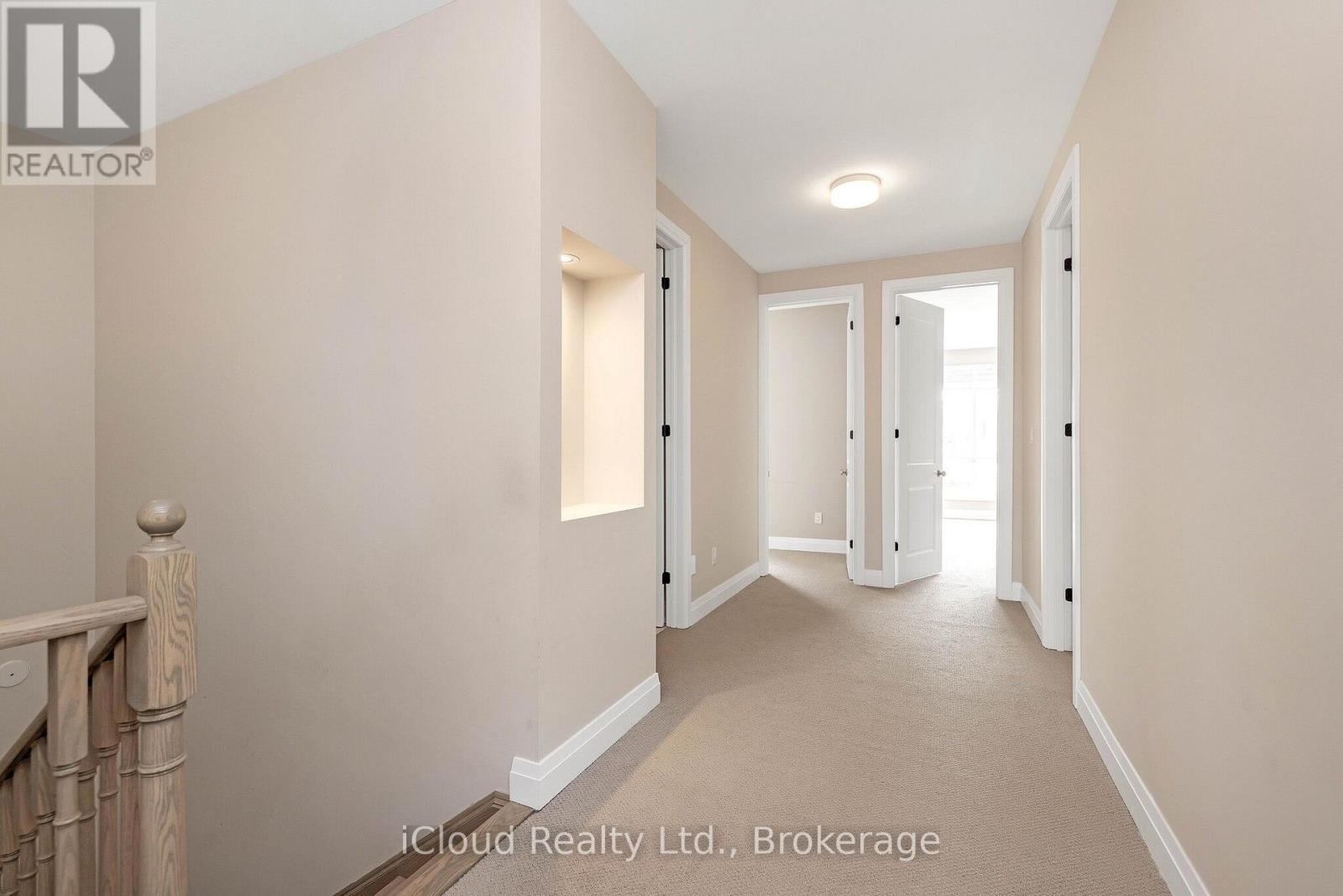 38 Pine Hill Crescent Property Photo 33