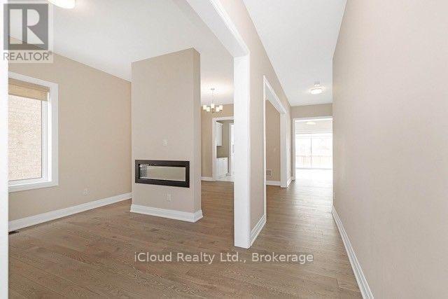 38 Pine Hill Crescent Property Photo 5
