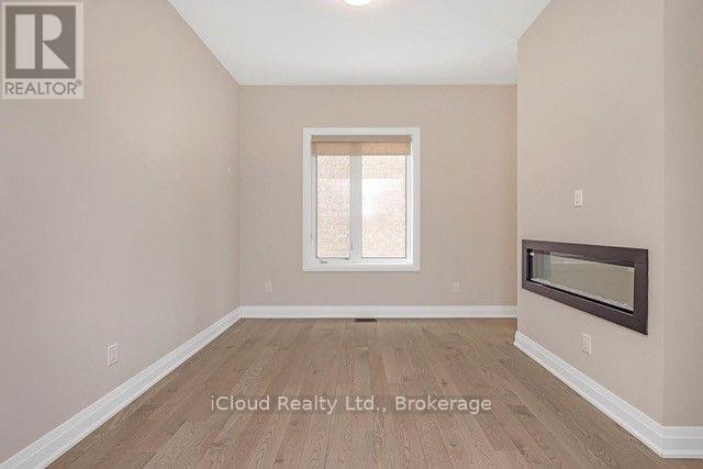 38 Pine Hill Crescent Property Photo 6