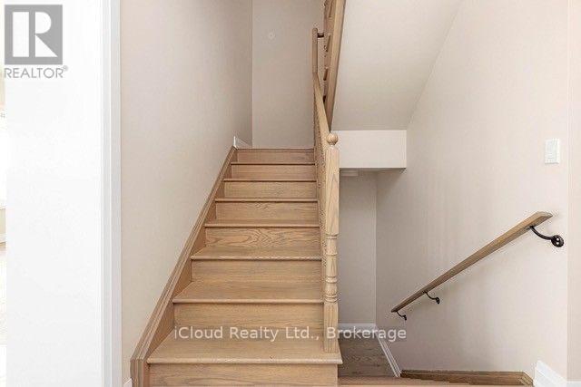 38 Pine Hill Crescent Property Photo 18