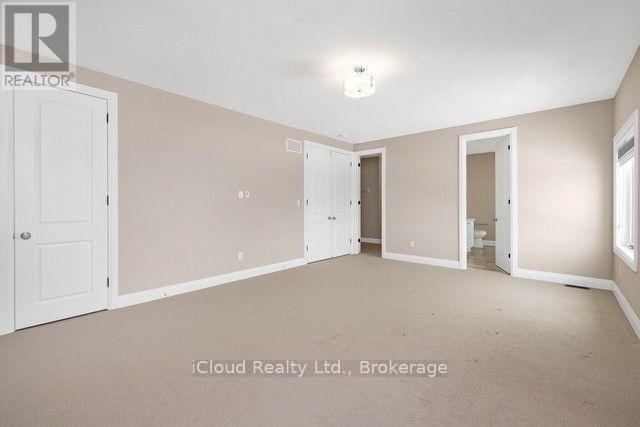 38 Pine Hill Crescent Property Photo 23