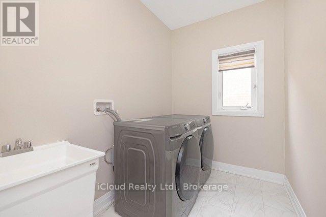 38 Pine Hill Crescent Property Photo 30