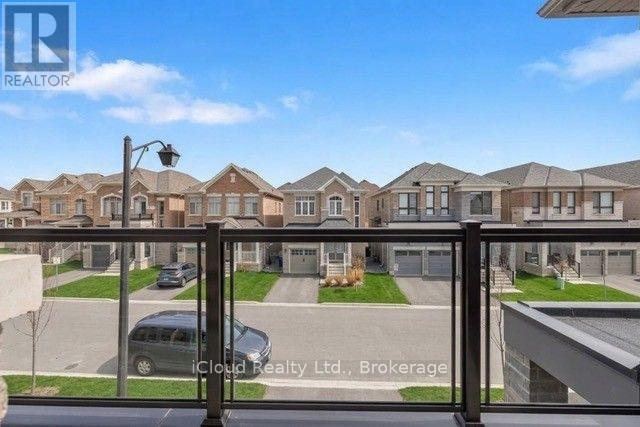 38 Pine Hill Crescent Property Photo 44