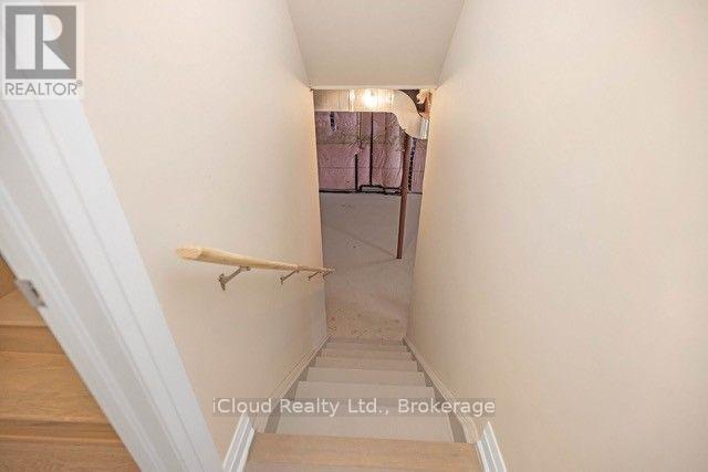 38 Pine Hill Crescent Property Photo 48