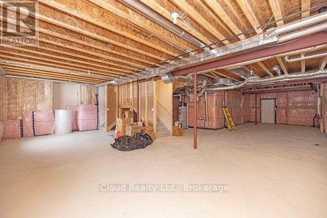 38 Pine Hill Crescent Property Photo 49