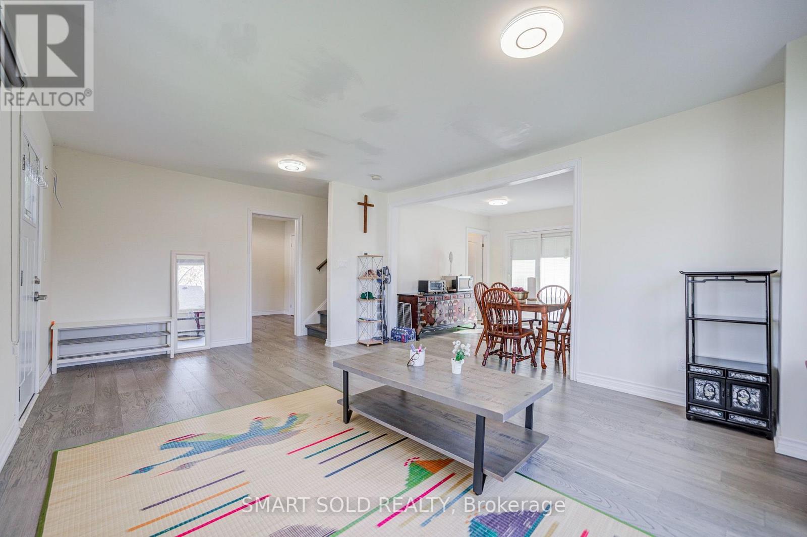 209 Pine Beach Drive Property Photo 9