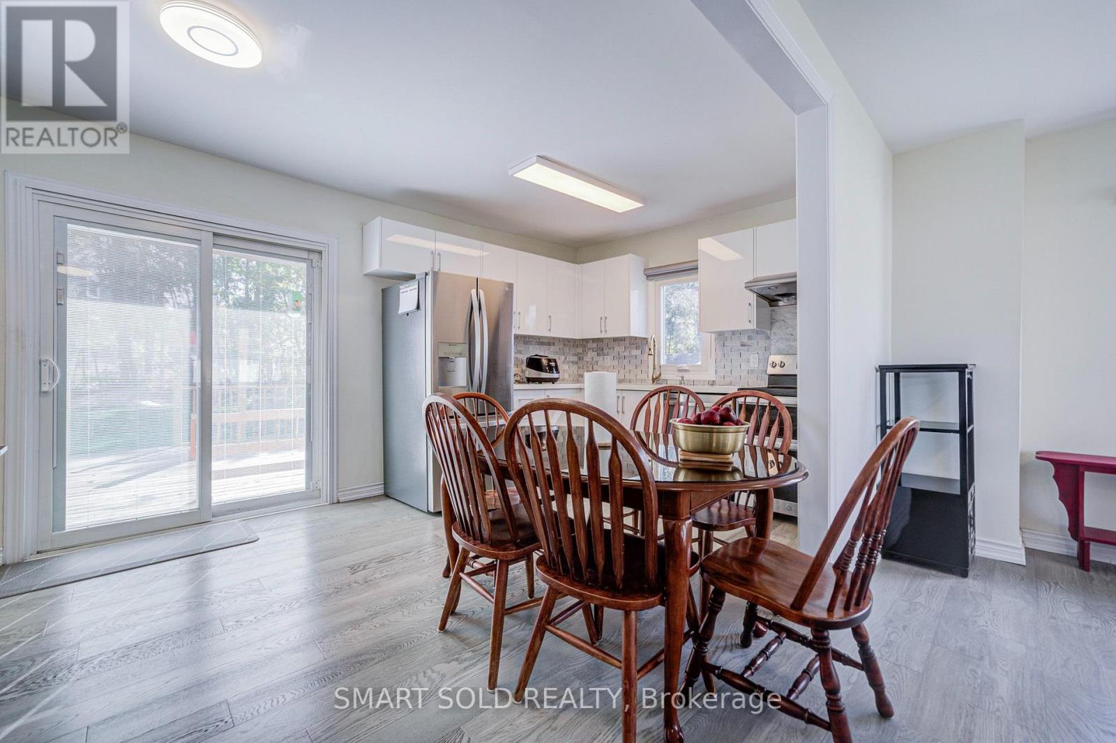 209 Pine Beach Drive Property Photo 13