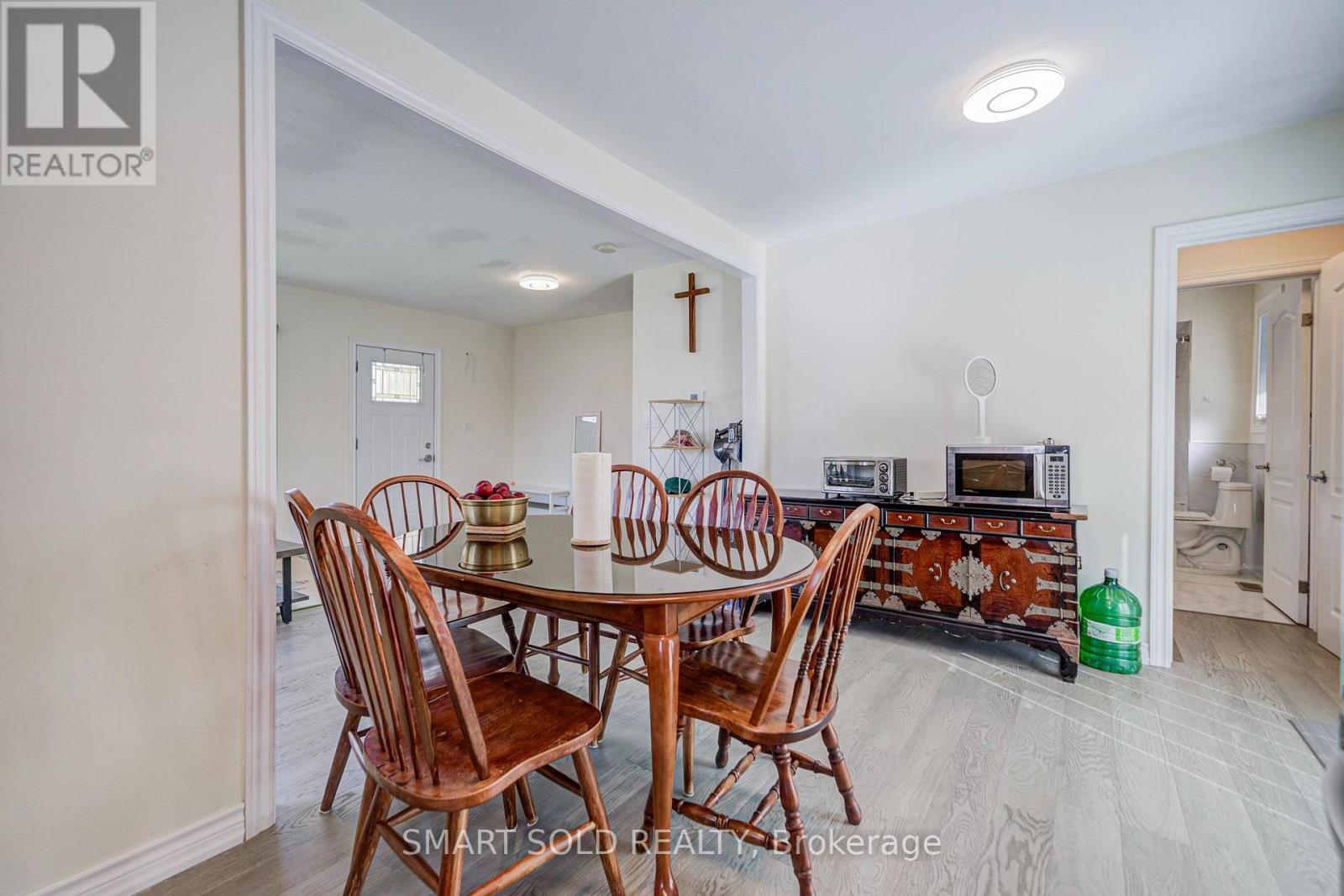 209 Pine Beach Drive Property Photo 15