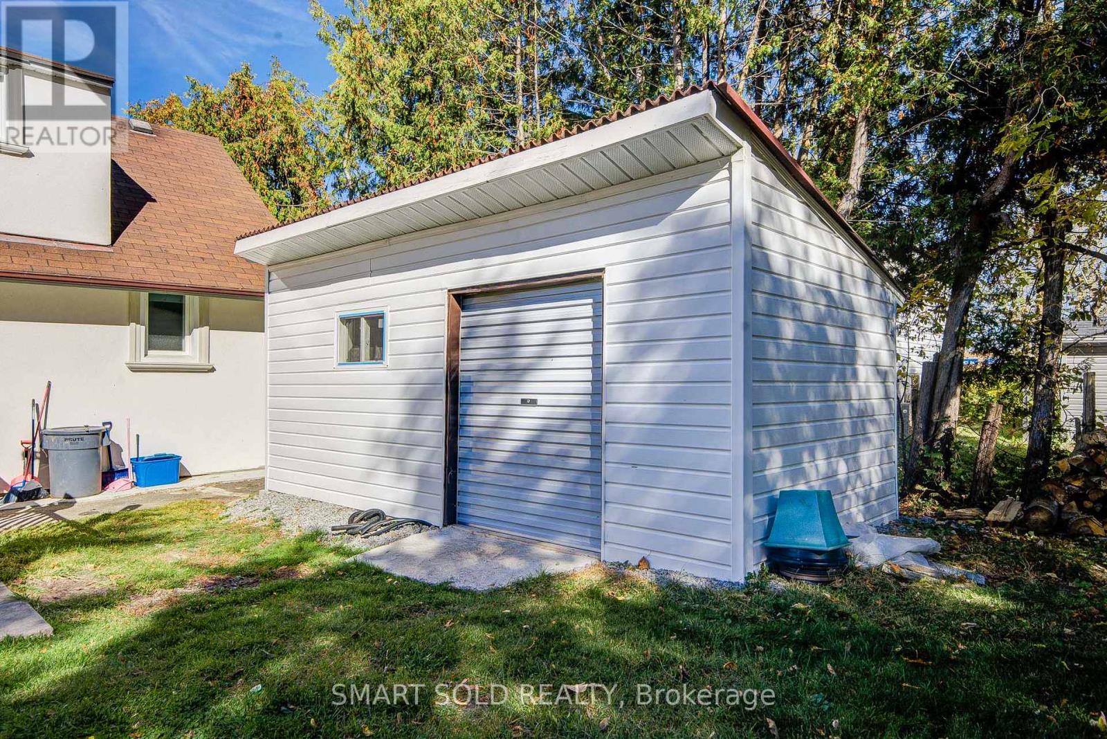 209 Pine Beach Drive Property Photo 41
