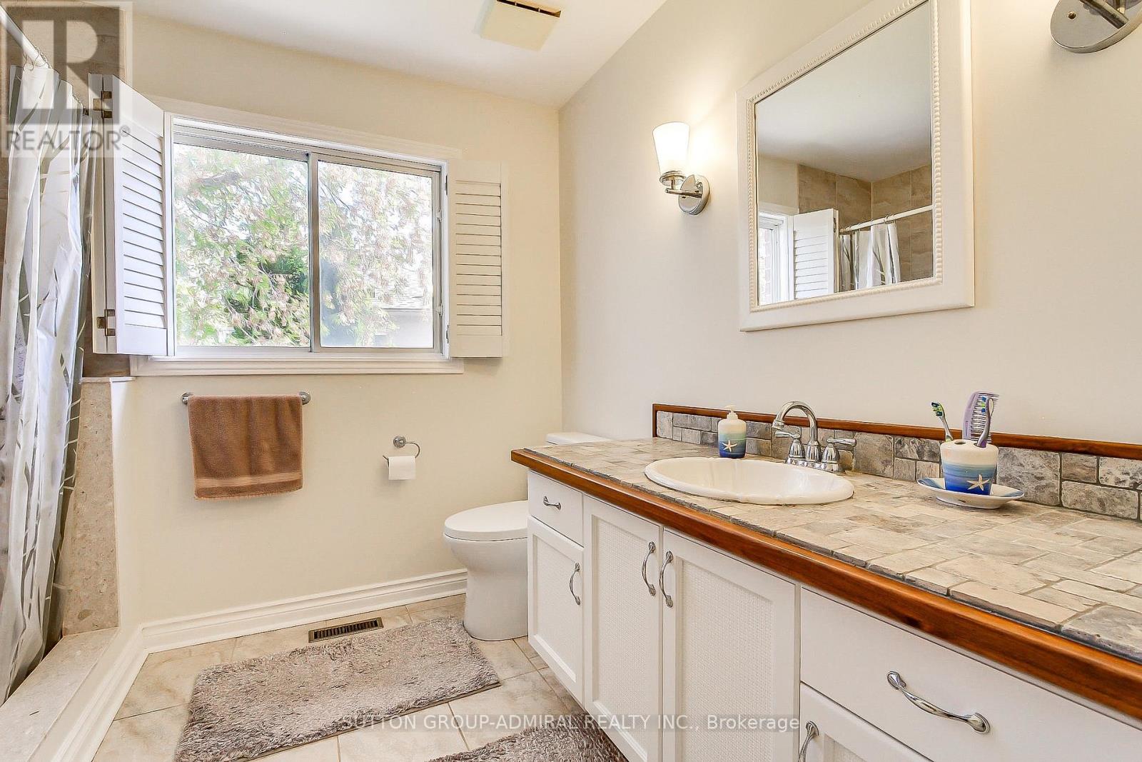 322 Harry Beer Court Property Photo 33